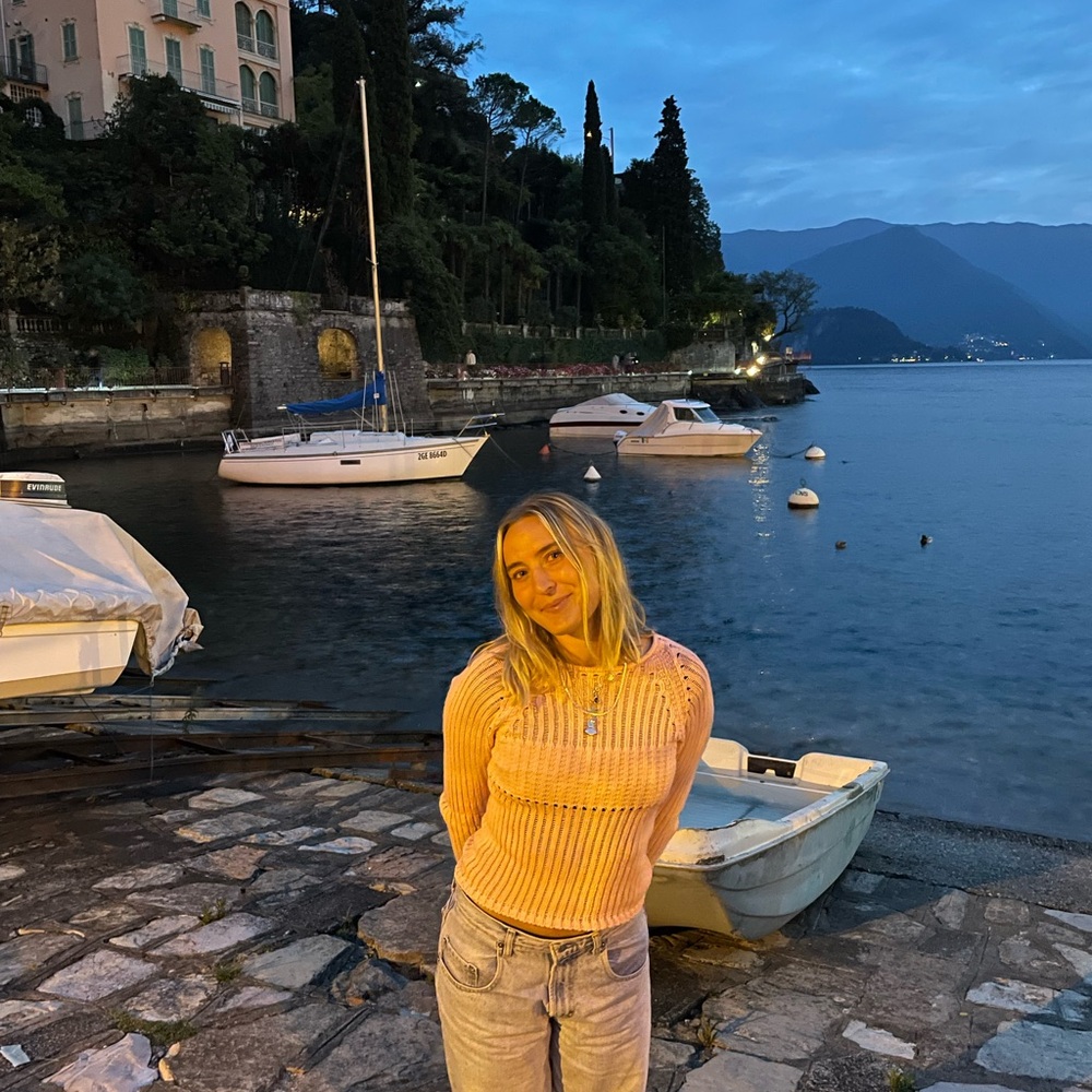 Meet your Posher, Sadie